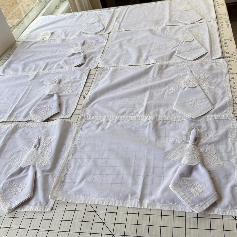 White Embroidered Table Linen - Picture 3 of 11